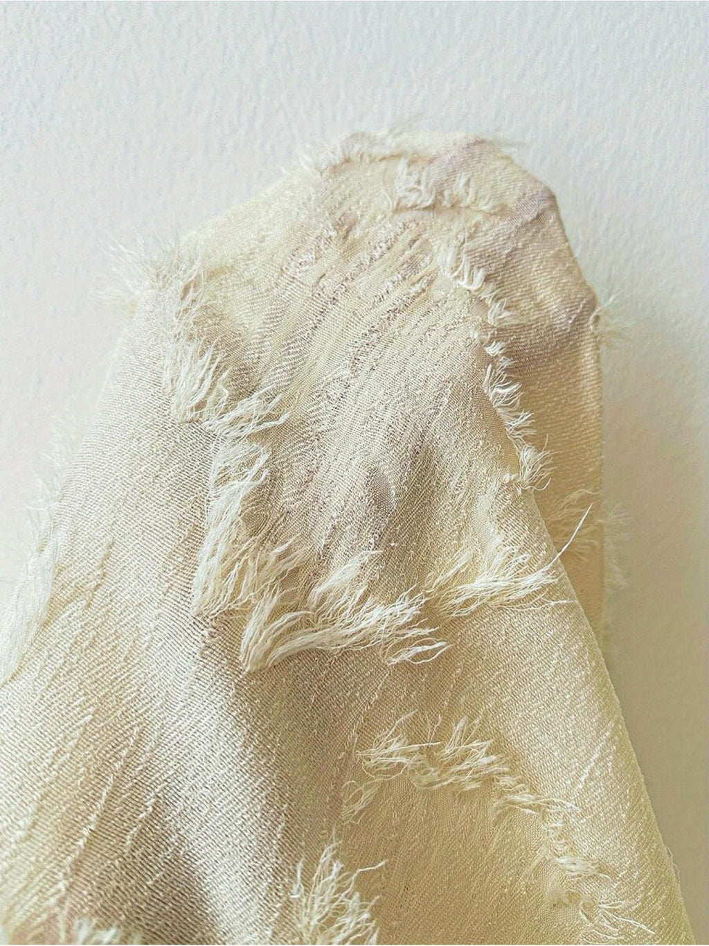 Women'S Elegant V-Neck Cardigan with Tie-Front Detail - Lightweight Open Front Sweater for Fall\u002FWinter, Solid Color, Perfect for Casual or Holiday Outfits, Sweater Cardigan, Winter Fashion, Laceup Detailing