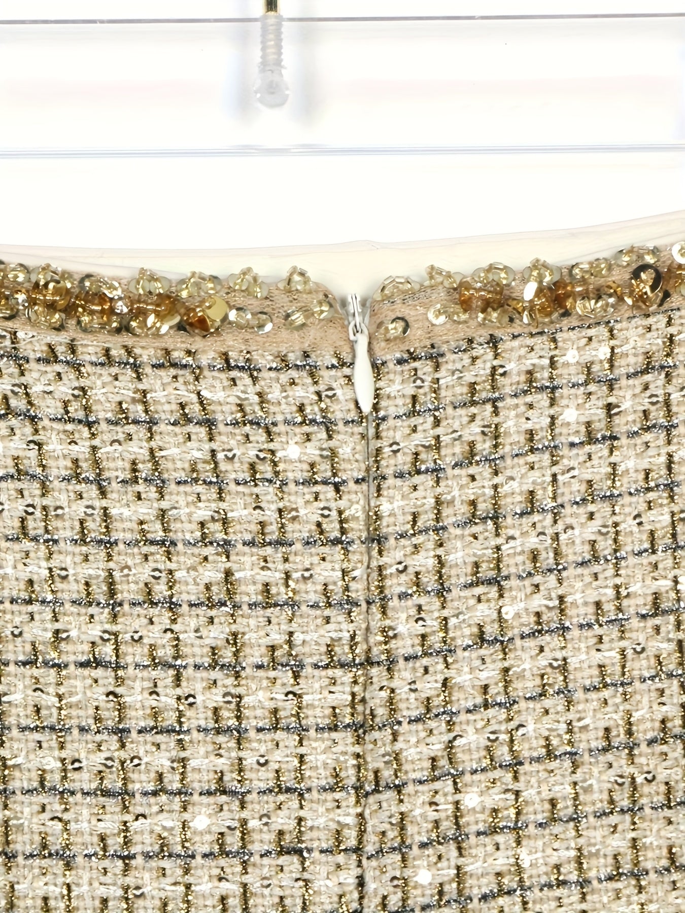 Two-Piece Set of Dazzling Evening Wear, Featuring a Delicate And Heavy-Duty Beaded Golden Tweed Skirt And a Midi Dress Set 2902.