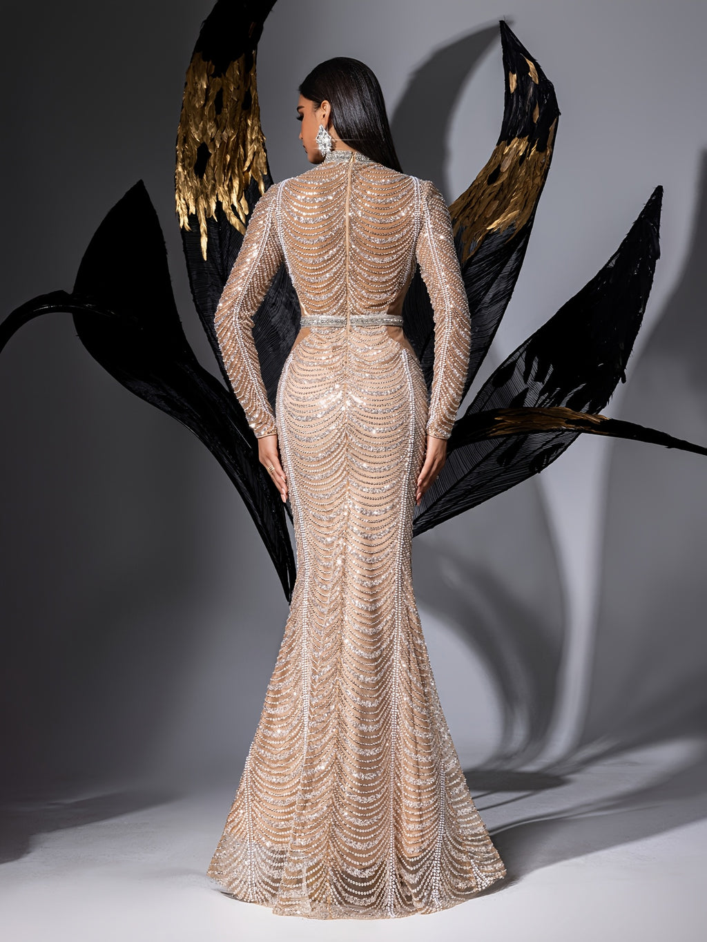 Elegant Women'S Mermaid Tail Evening Gown - High-End Bodycon Dress with Golden Embellishments, Long Sleeve, Round Neck, Perfect for Formal Events and Parties, Party Dress | Round Neckline | Golden Embellishments, Mermaid Dress