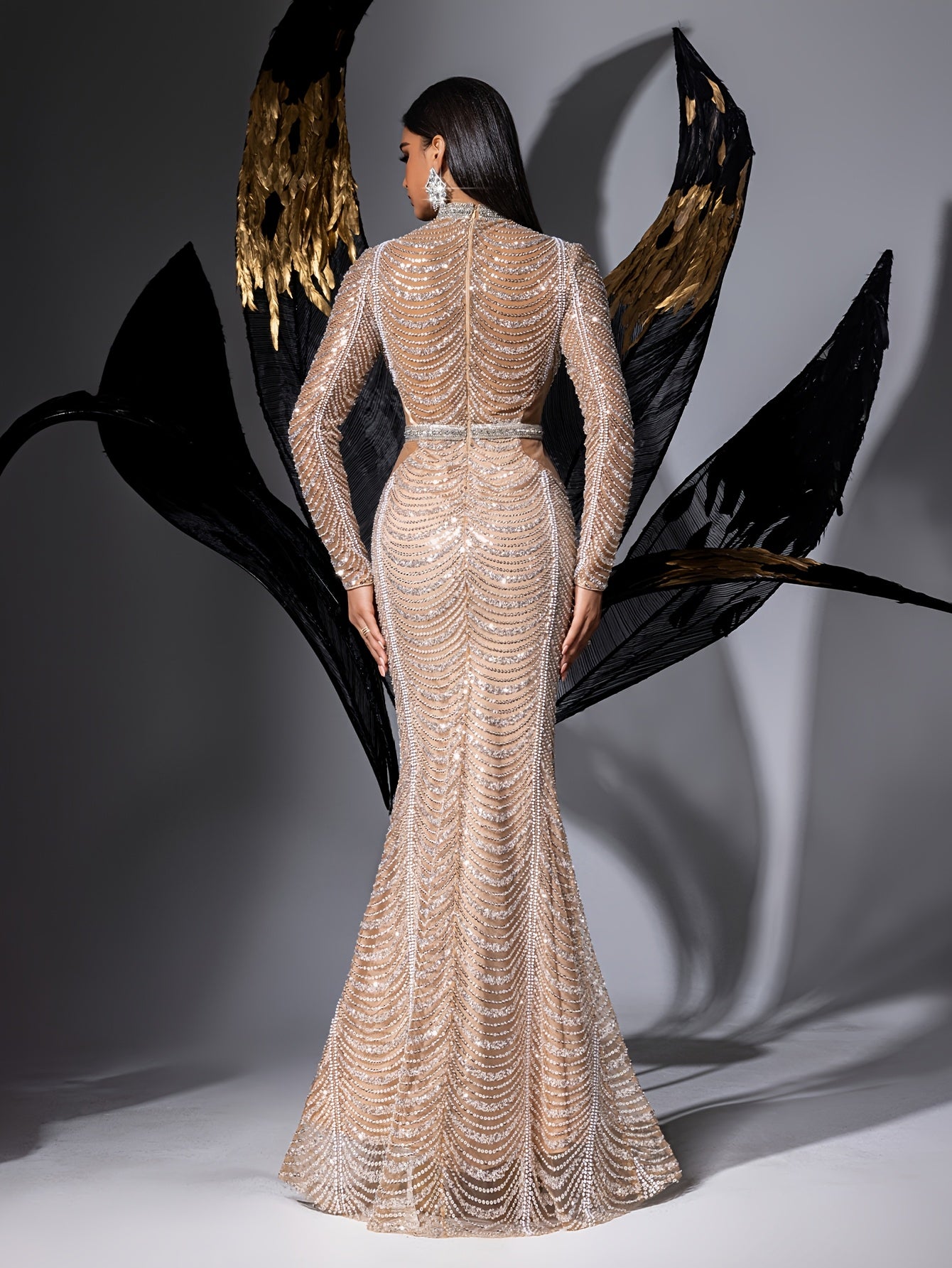 Elegant Women'S Mermaid Tail Evening Gown - High-End Bodycon Dress with Golden Embellishments, Long Sleeve, Round Neck, Perfect for Formal Events and Parties, Party Dress | Round Neckline | Golden Embellishments, Mermaid Dress