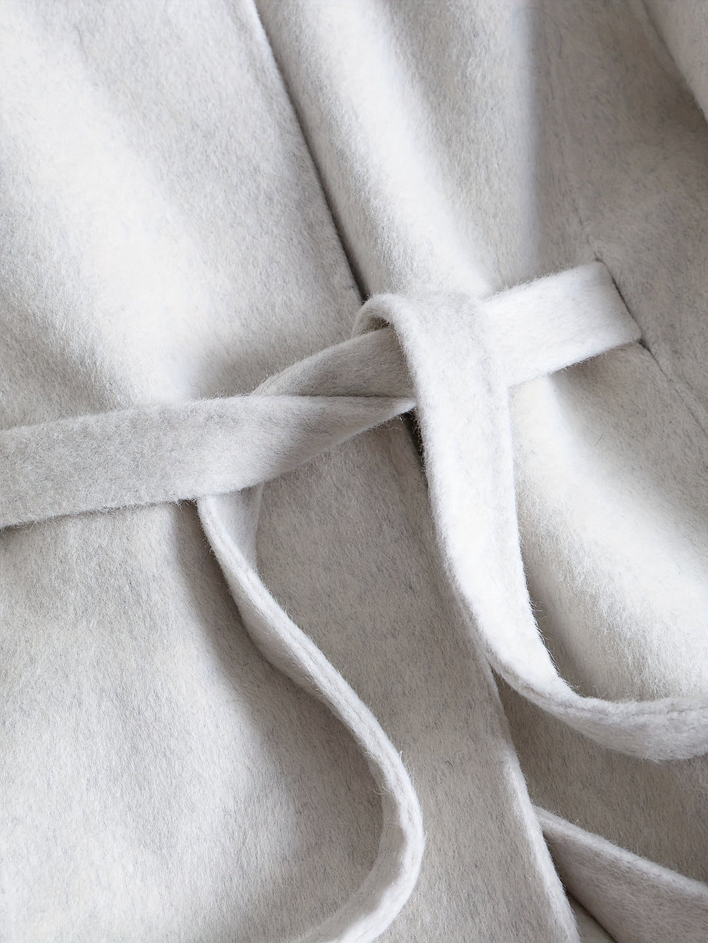 Women'S Elegant Winter Coat - Soft Warm Fleece-Lined Short Jacket with Belted Waist, Long Sleeves & Pockets, Casual Chic Outerwear for Everyday & Formal Events, Winter Jacket, Formal Event Attire, Sophisticated Style, Quality Stitching