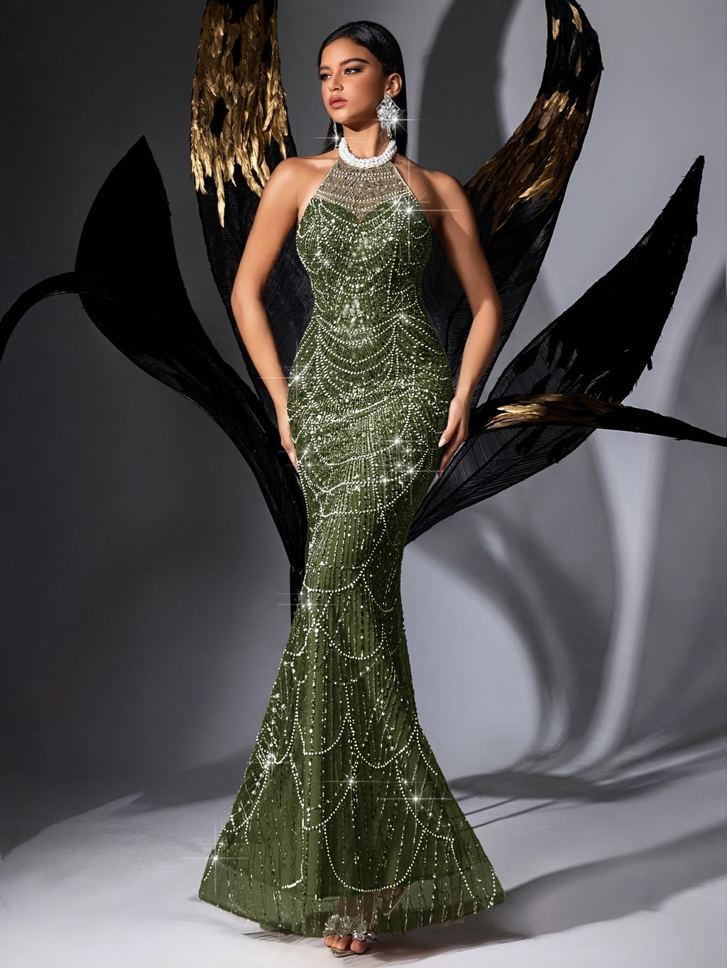 Elegant Backless Mermaid Evening Gown - Emerald Green Sequin & Lace Detailing, Round Neck Sleeveless Bodycon Dress for Women, Spring\u002FFall Formal Party Banquet