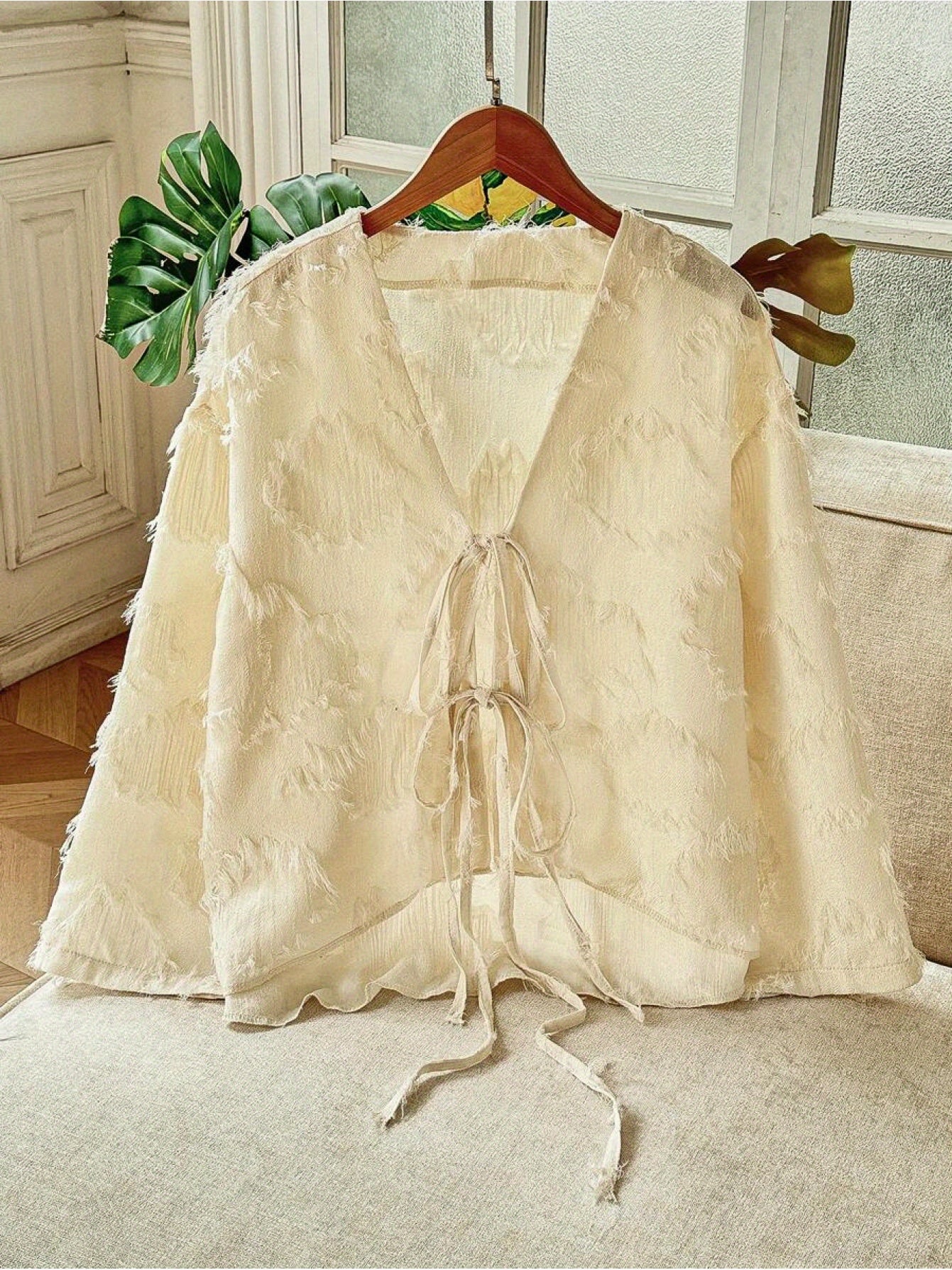 Women'S Elegant V-Neck Cardigan with Tie-Front Detail - Lightweight Open Front Sweater for Fall\u002FWinter, Solid Color, Perfect for Casual or Holiday Outfits, Sweater Cardigan, Winter Fashion, Laceup Detailing