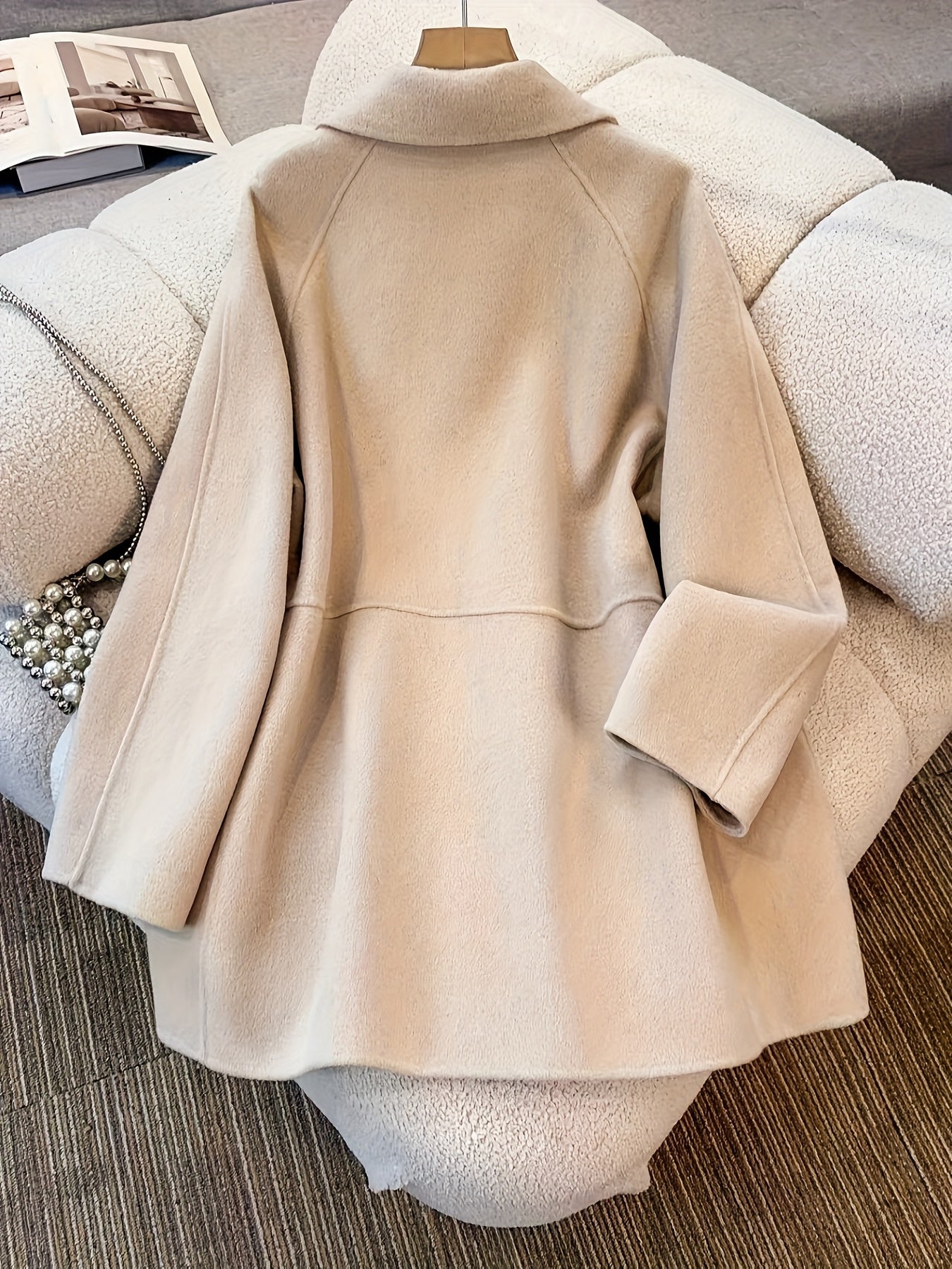 Women'S Vintage Winter Coat - Elegant Trench Coat with Button Front Closure, Structured Collar & Long Sleeves, Solid Color Long Coat for Fall\u002FWinter, Formal & Casual Outfits, Winter Coats, Seasonal Fashion, Classic Design, Durable Fabric