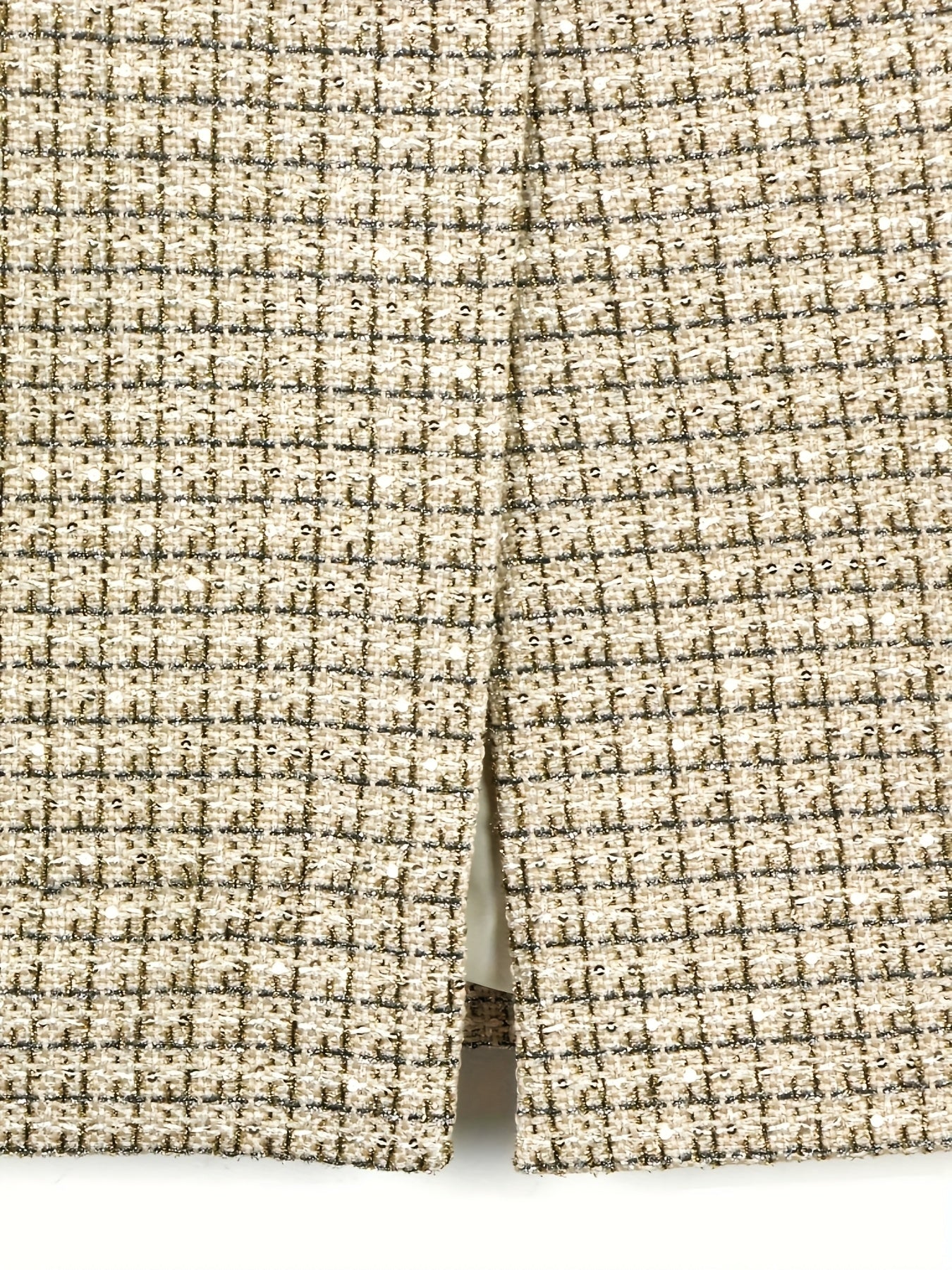 Two-Piece Set of Dazzling Evening Wear, Featuring a Delicate And Heavy-Duty Beaded Golden Tweed Skirt And a Midi Dress Set 2902.