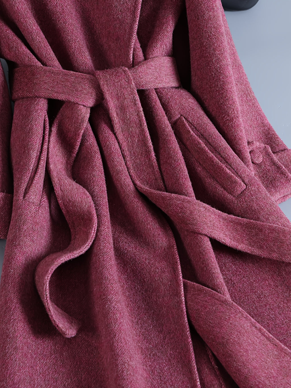 Fashionable Eye-Catching Rose Pink Luxury Wool Wrap Coat with Large Asymmetrical Collar and Tie for Women, Long Autumn\u002FWinter Outerwear for Daily Commute