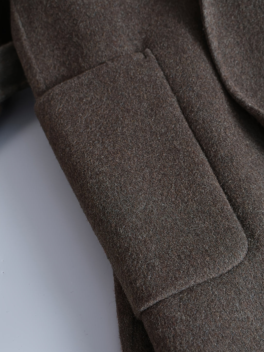 Women'S Elegant Hooded Coat - Long Formal & Everyday Outerwear, Chic Brown Winter Jacket with Front Pockets, Structured Fit for Fall\u002FWinter, Ladies Winter Coats, Fall Fashion, Sophisticated Design, Durable Fabric, Office Wear