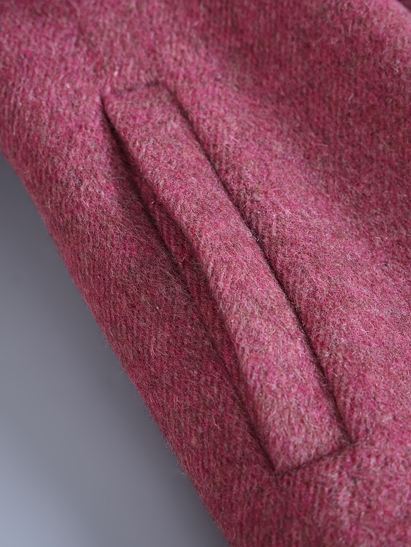 Fashionable Eye-Catching Rose Pink Luxury Wool Wrap Coat with Large Asymmetrical Collar and Tie for Women, Long Autumn\u002FWinter Outerwear for Daily Commute