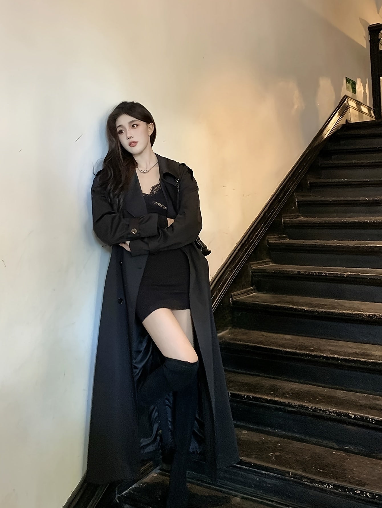 Women'S Elegant Black Lace-Up Fitted Long Coat Jacket - Chic Button-Front Closure, Non-Stretch Fabric, Loose Fit, Perfect for Fall\u002FWinter, Office, Party