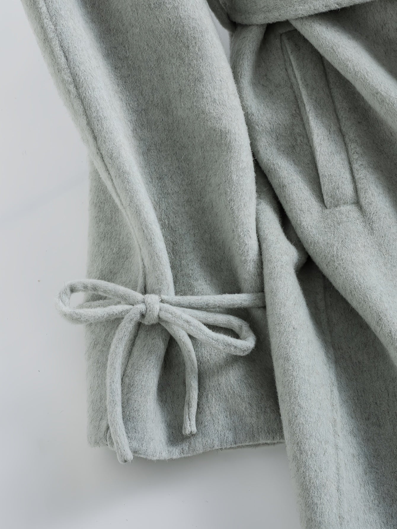 Gentle and Cute Light Green Tweed Luxury Wool Peter Pan Collar Tie Long Coat Women's Autumn Winter Outerwear Casual