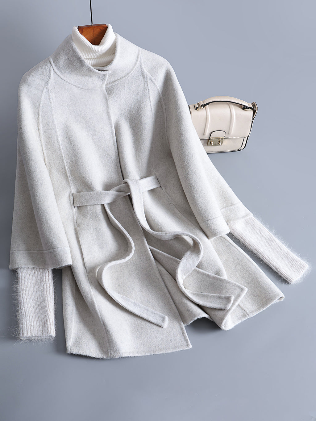 Women'S Elegant Winter Coat - Soft Warm Fleece-Lined Short Jacket with Belted Waist, Long Sleeves & Pockets, Casual Chic Outerwear for Everyday & Formal Events, Winter Jacket, Formal Event Attire, Sophisticated Style, Quality Stitching