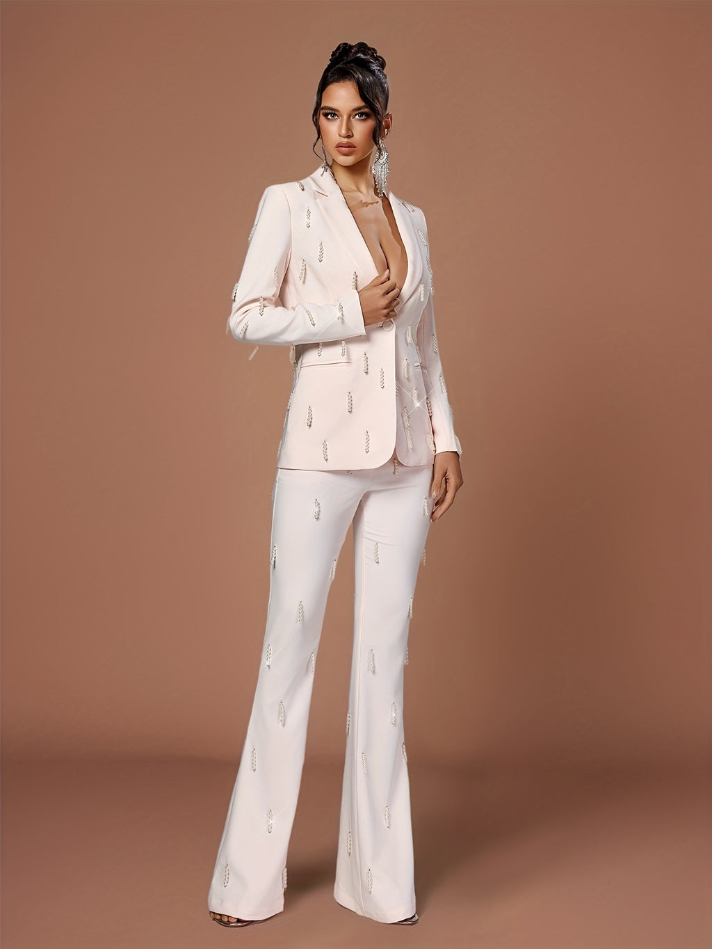 Elegant Beaded Blazer & Pants Set - Chic White Double-Breasted Suit with Lapel Collar, Long Sleeves, and Side Pockets for Women, Perfect for Casual or Formal Occasions, Casual Attire|Sophisticated Style|Beaded Detailing